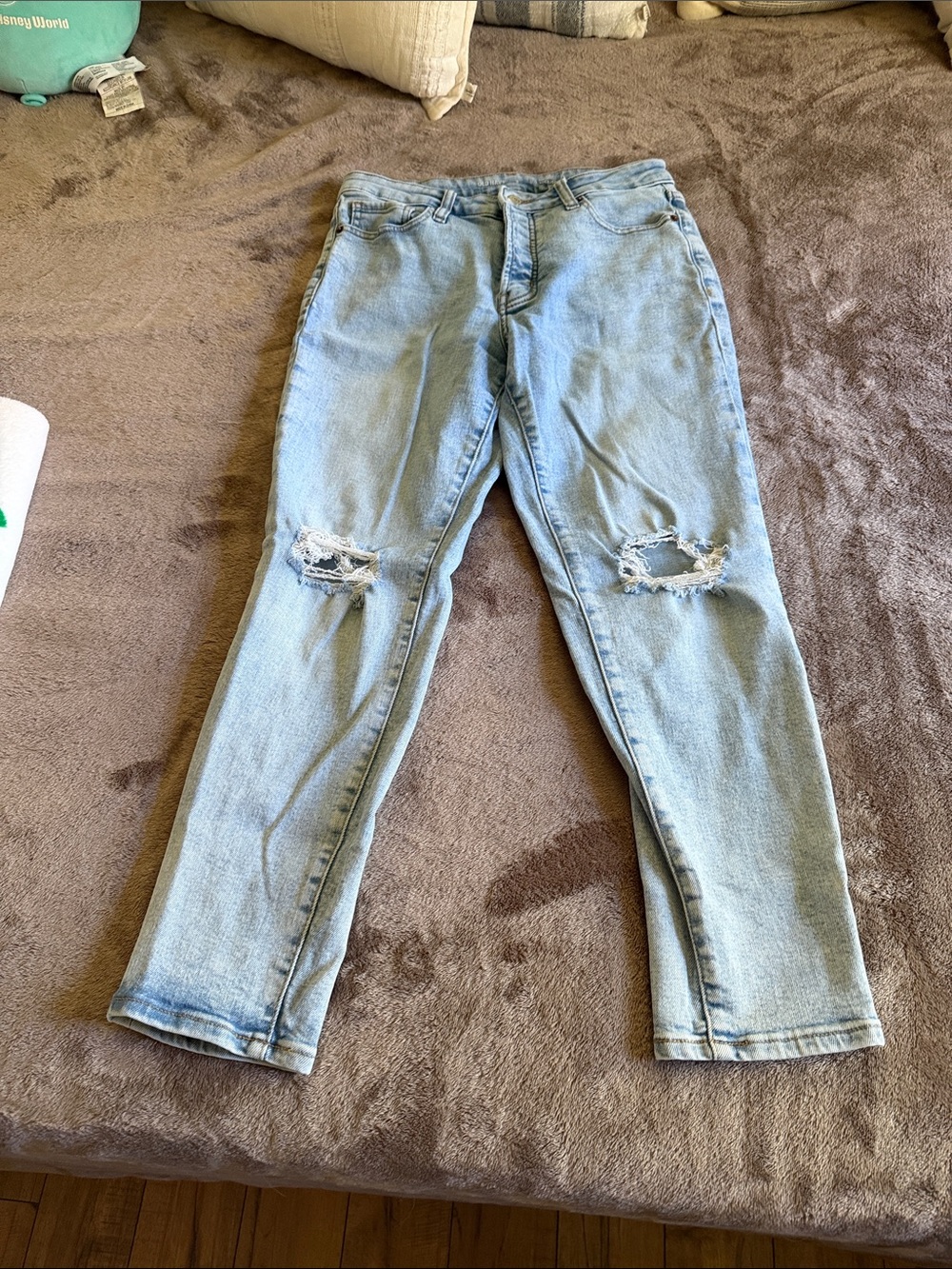 Old Navy Light Blue Straight Leg Jeans with Knee Rips